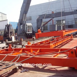 Container Spreader